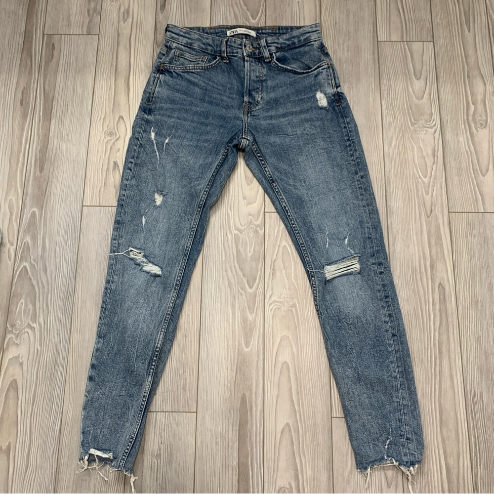 Zara Distressed Cobblestone Wash Denim Jeans (Size: 30/30)